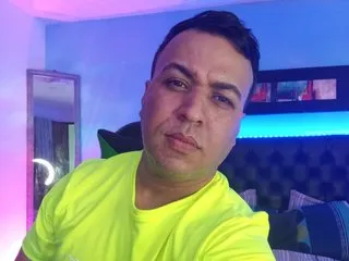 DereckS's Thumb Image