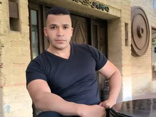 FrankAndersen33 – webcam model profile photo