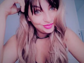 heart_petal – webcam model profile photo Image 8