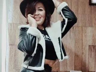 isabellacen Image 3