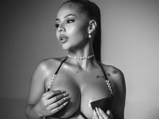 nagi_112 – webcam model profile photo Image 7