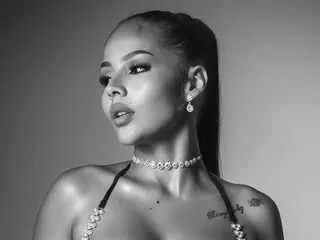 nagi_112 – webcam model profile photo Image 8