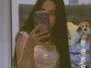 Little_Mily – webcam model profile photo