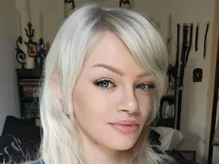 LydiaLynne – webcam model profile photo