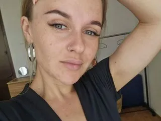 MaribelRiverr's Thumb Image