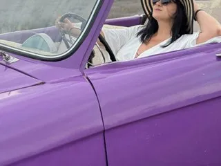 bisexualmilf – webcam model profile photo Image 4