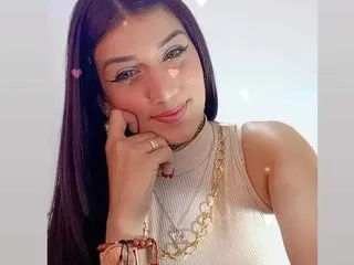 AlisaMoss – webcam model profile photo Image 2