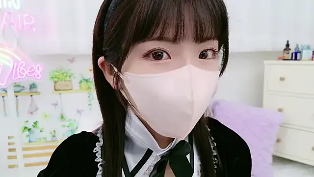 bellacle – webcam model profile photo Image 12