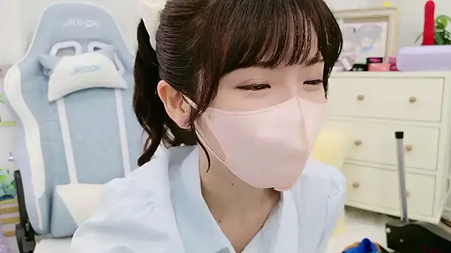 bellacle – webcam model profile photo Image 18