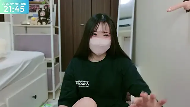 darceyheyd – webcam model profile photo Image 13