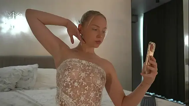 Todays_Dream – webcam model profile photo Image 5