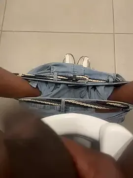 hornyshow_tv – webcam model profile photo Image 18