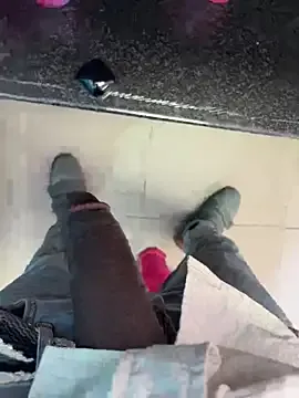 hornyshow_tv – webcam model profile photo Image 4