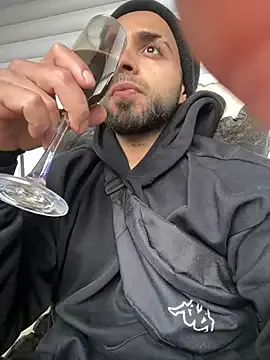 1Richrichard1 Image 11