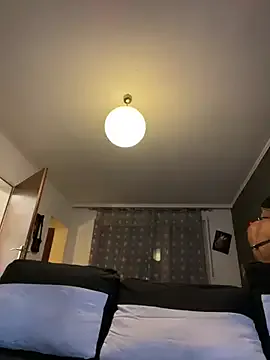 1Richrichard1 Image 15