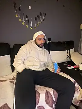 1Richrichard1 Image 8