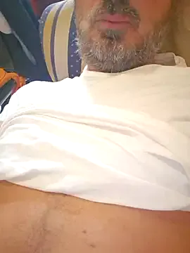 Kor_Noah – webcam model profile photo Image 2