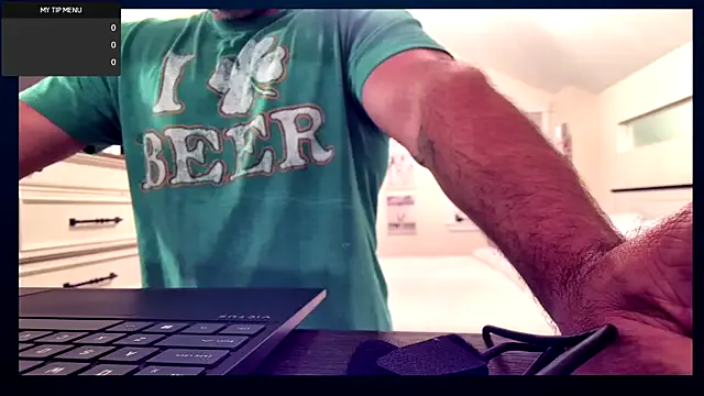 fit_vic – webcam model profile photo Image 2