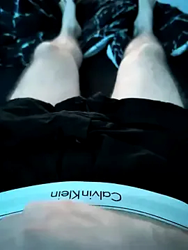 trainwithme – webcam model profile photo Image 11