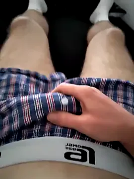 trainwithme – webcam model profile photo Image 12