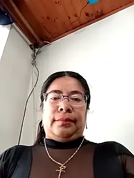 kai101010 – webcam model profile photo Image 11