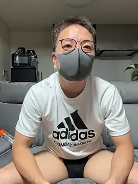 kai101010 – webcam model profile photo Image 18