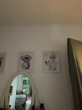 Benjamin_show – webcam model profile photo Image 19