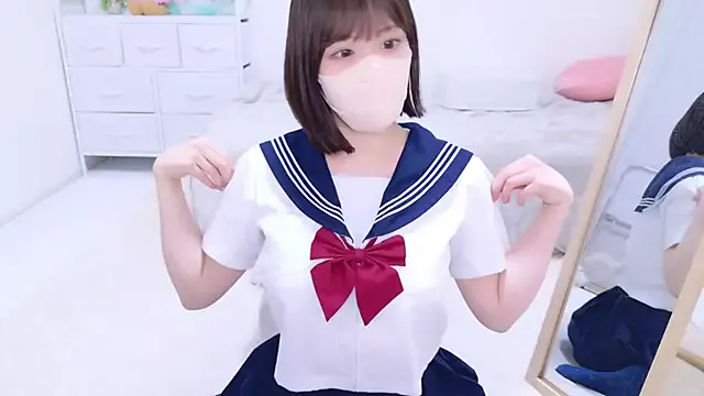 chinsemechan – webcam model profile photo Image 4