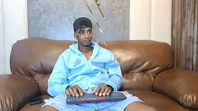 AaronCruz_ Image 3