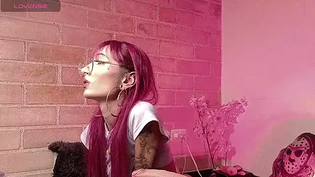 Queen_Doll – webcam model profile photo Image 5