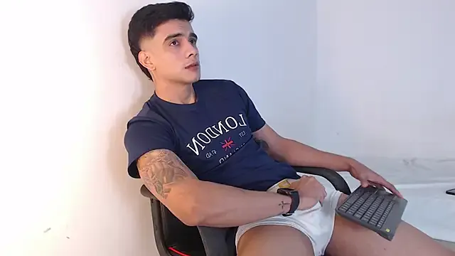 dears_pearlss – webcam model profile photo Image 16