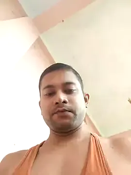 hornyshow_tv – webcam model profile photo Image 2