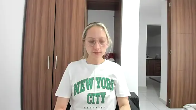 dears_pearlss – webcam model profile photo Image 10