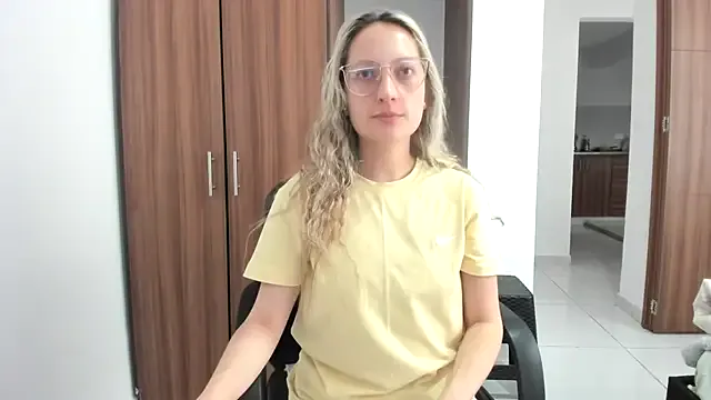 dears_pearlss – webcam model profile photo Image 18