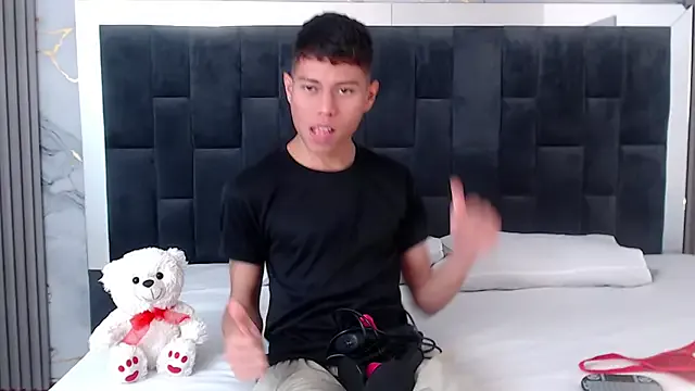 Adriel_Saenz Image 12