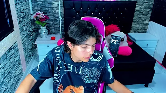 alandelrey57's Thumb Image