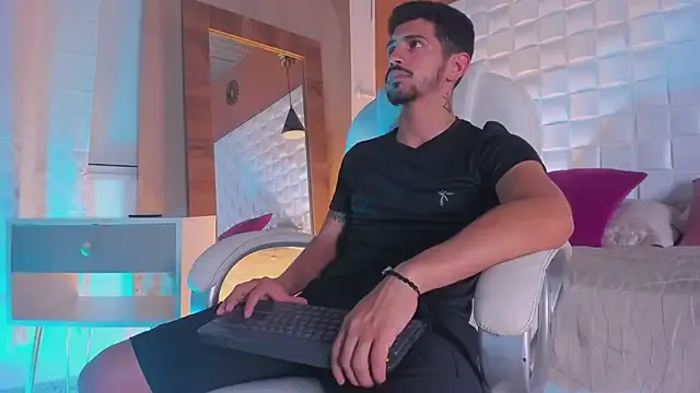 AlejandroStormm Image 3