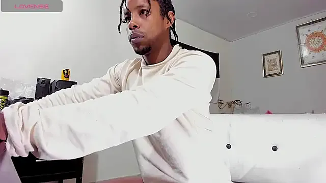 AlejoKhalifa_ Image 6