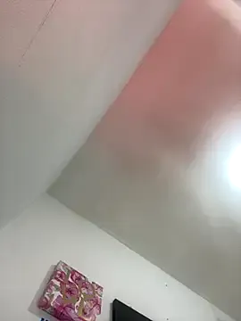 someone_sweet – webcam model profile photo Image 17