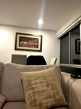 its_amesha – webcam model profile photo Image 16