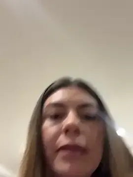 its_amesha – webcam model profile photo Image 19