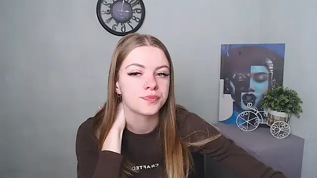 AliceFlirtt_ Image 5