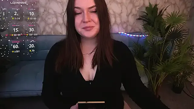 faecavaness – webcam model profile photo Image 4