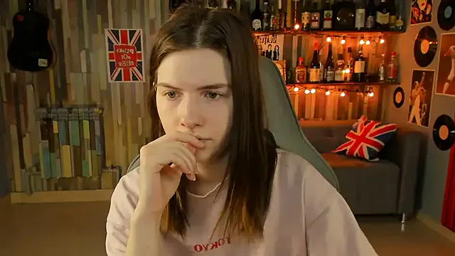 AliceRisinka Image 2
