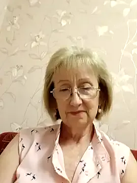 Ann_Sulu – webcam model profile photo Image 4