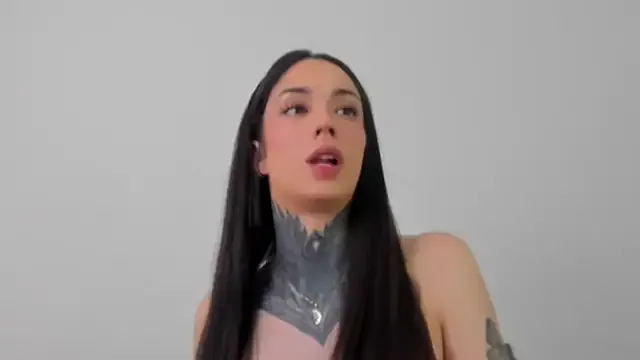 Amicisegreti – webcam model profile photo Image 8