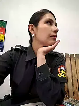 shy_college_girl – webcam model profile photo Image 10