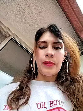 shy_college_girl – webcam model profile photo Image 2