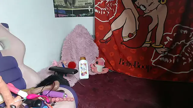 Amala_Hott Image 3