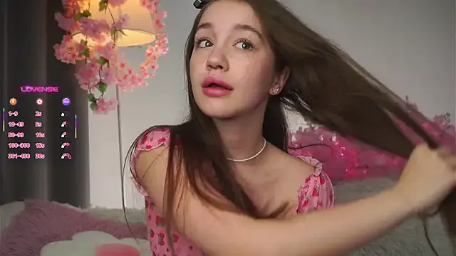 NORA_NEKO_2_2 – webcam model profile photo Image 14